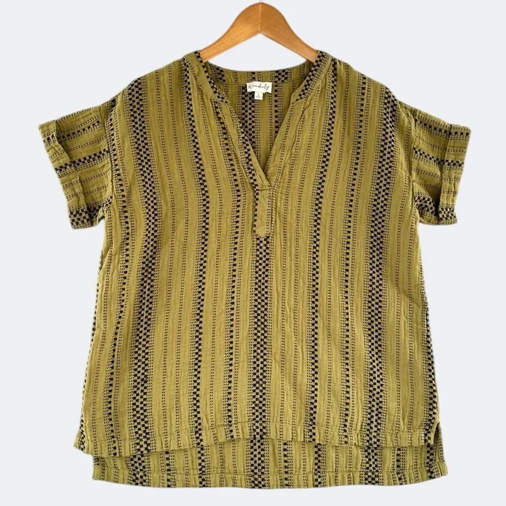 🎉5 for $45🎉 Wonderly top blouse shirt size S